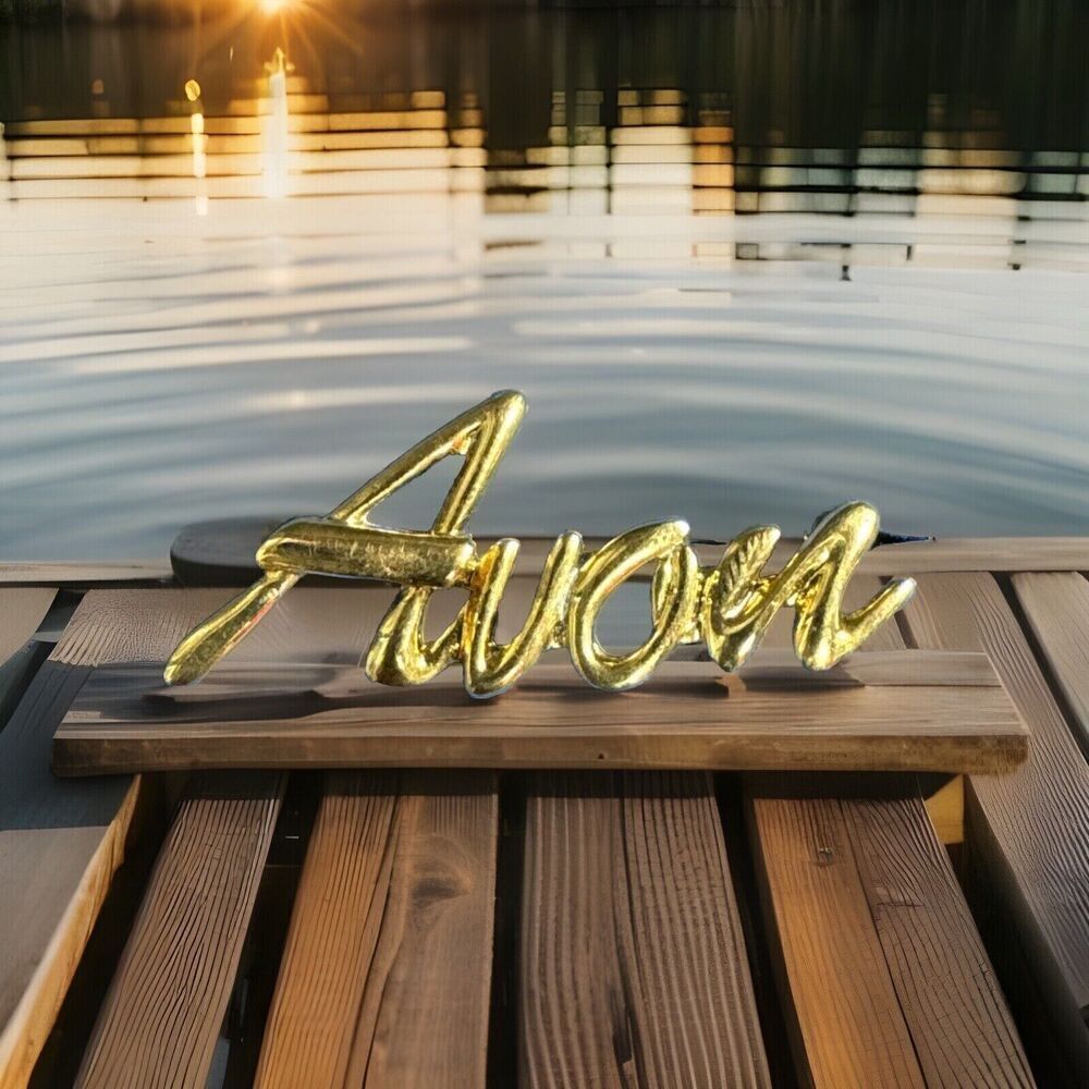 PIN BROACH The Word “Avon” Broach Pin Gold Tone 1.5”